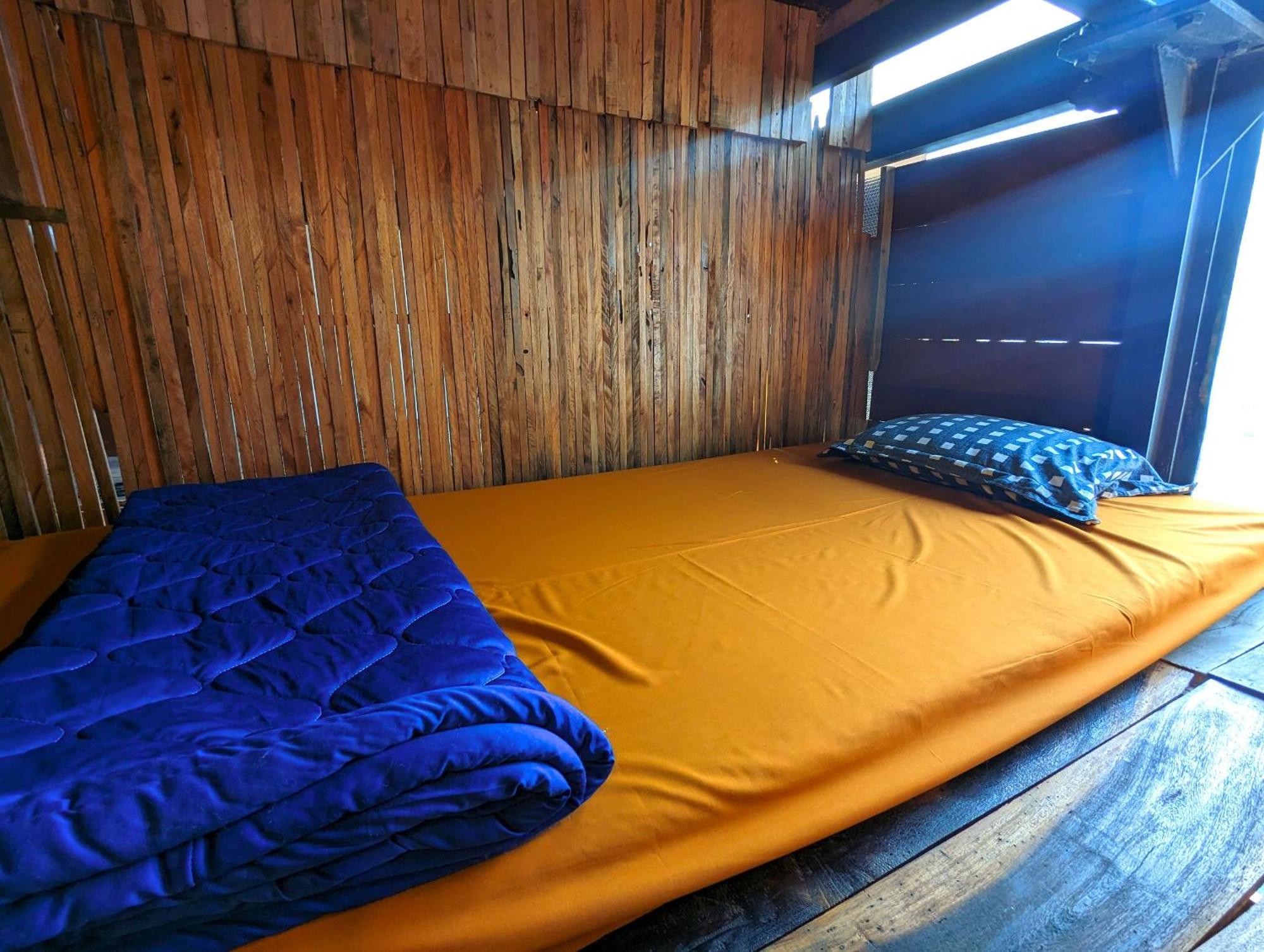 The Gk House Hostel, Ecolliving, Central City, Natural Wooden, Chill View Rooftop, Restaurant And Cocktail Bar Thành Pho Ho Chí Minh Esterno foto